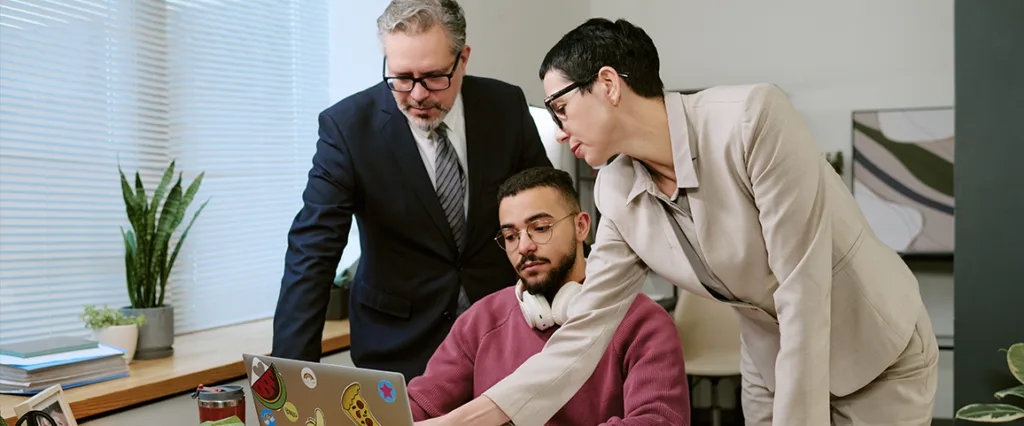 Early Bird Tax Preparation: Why Smart Firms Start Now, Not in December?