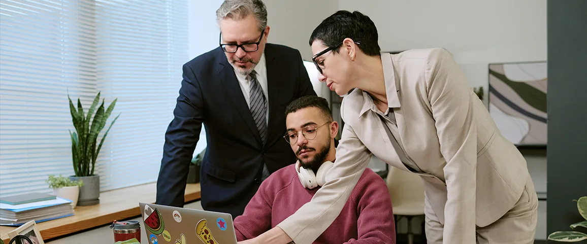 Early Bird Tax Preparation: Why Smart Firms Start Now, Not in December?