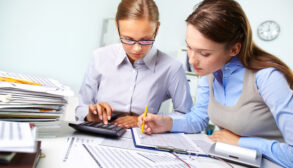 Bookkeeping Outsourcing Costs | Image by Freepik