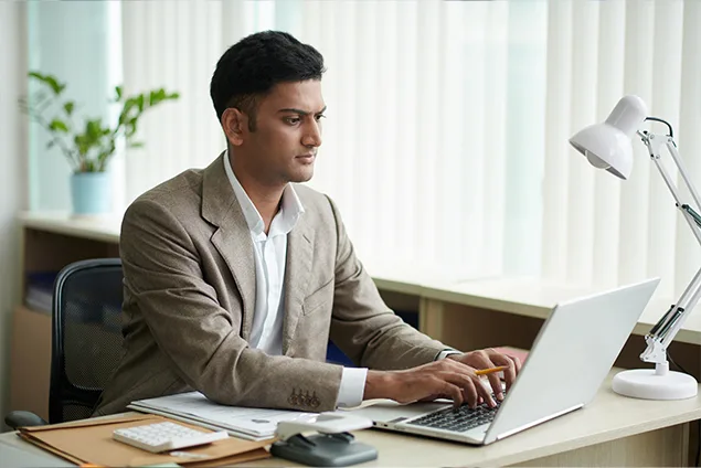 Outsourced accountant | Image by Freepik